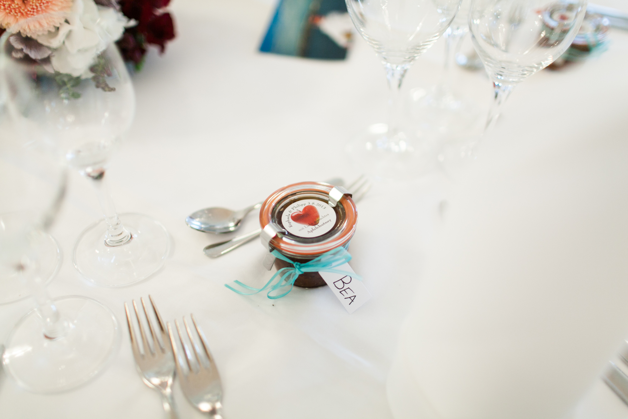 Fotograf Konstanz - Hochzeit Raphaela Phillip 077 - Wedding Story from Raphaela and Phillip at Lake of Constance - 200