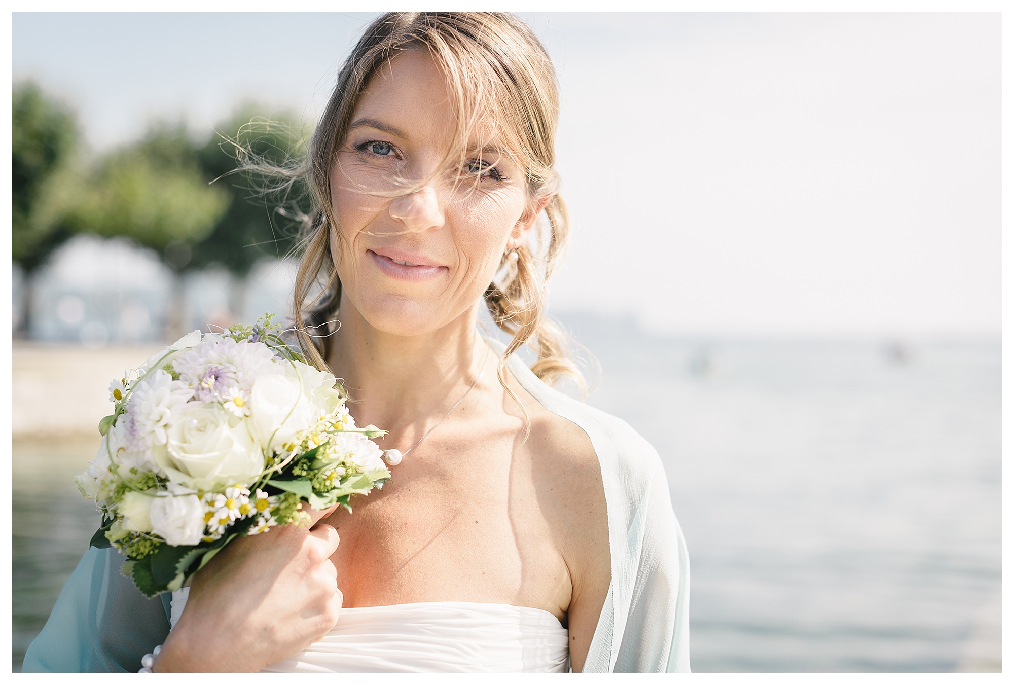 Fotograf Konstanz - Hochzeitsreportage Konstanz Raphael Nicole Elmar Feuerbacher Photography Hochzeit Portrait 24 - Wedding in Constance at Lake of Constance - 1209