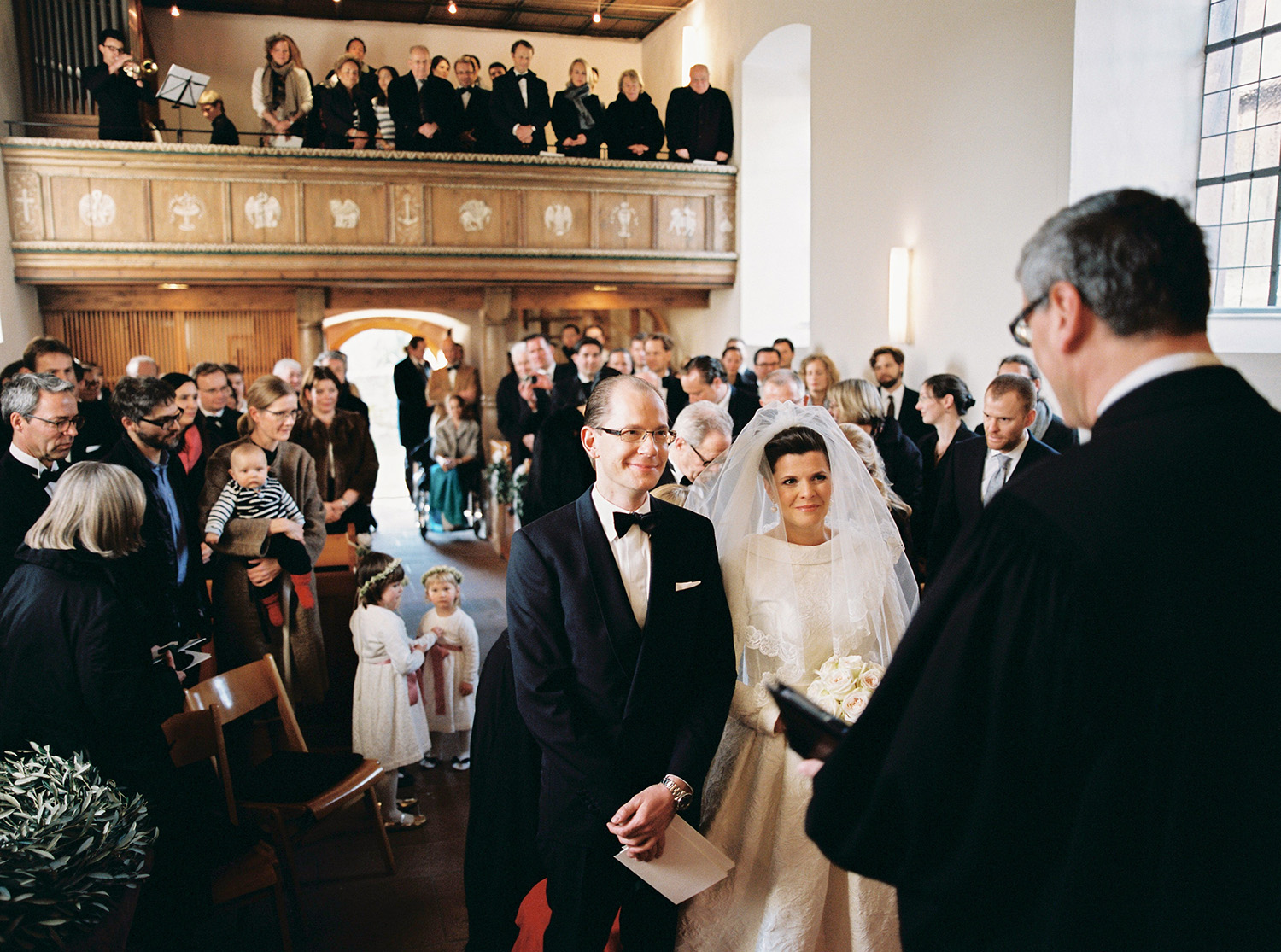 Fotograf Konstanz - Hochzeit Stephanie Stefan Baiersbronn Bareiss Elmar Feuerbacher Photography 42 - Edle Hochzeit im winterlichen Baiersbronn im Bareiss - 1330