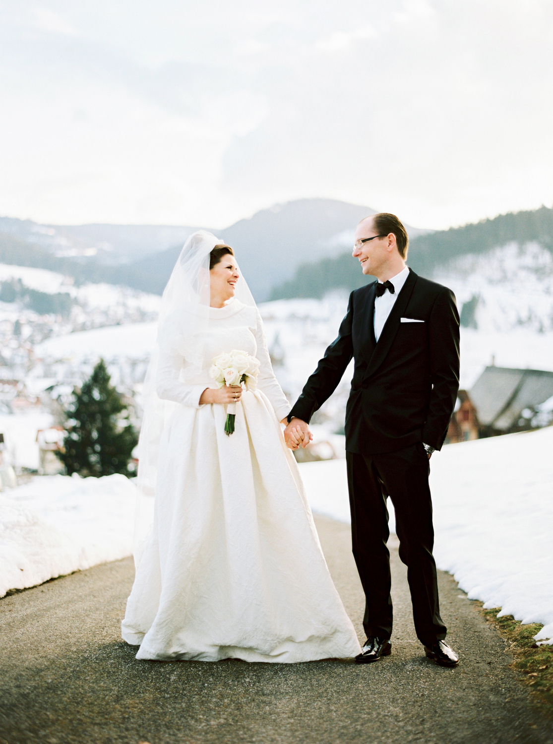 Fotograf Konstanz - Hochzeit Stephanie Stefan Baiersbronn Bareiss Elmar Feuerbacher Photography 582 - Edle Hochzeit im winterlichen Baiersbronn im Bareiss - 1343