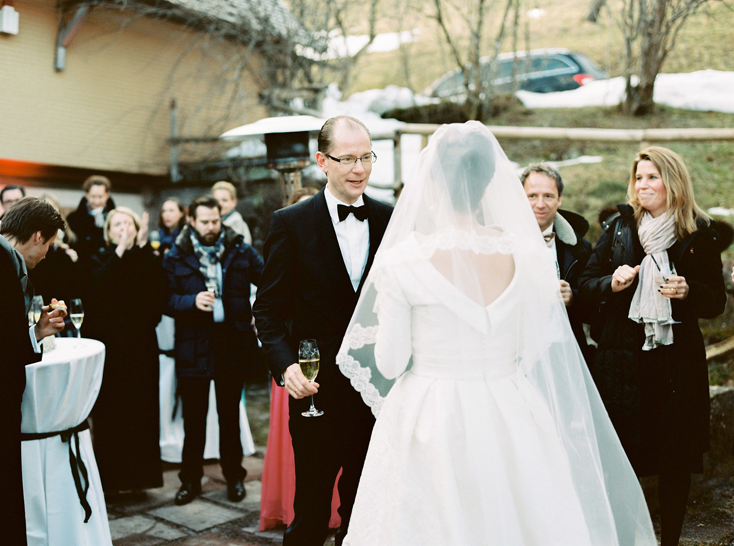 Fotograf Konstanz - Hochzeit Stephanie Stefan Baiersbronn Bareiss Elmar Feuerbacher Photography 62 - Edle Hochzeit im winterlichen Baiersbronn im Bareiss - 1347