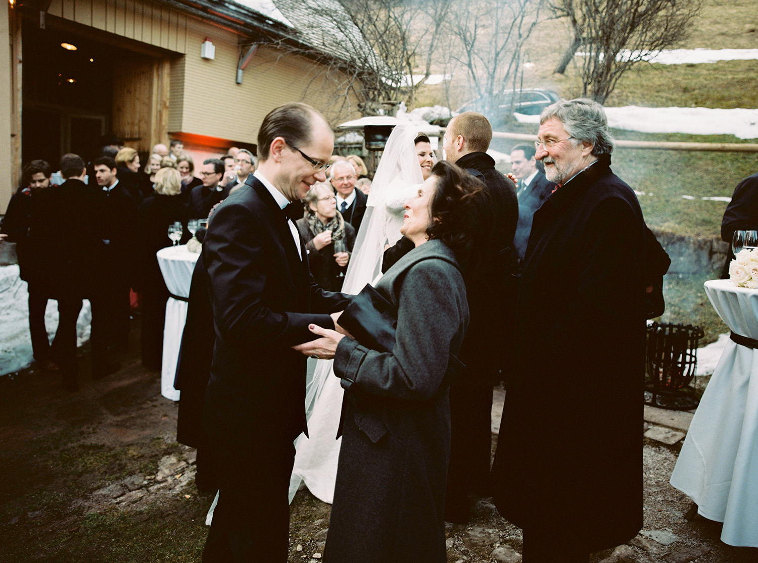Fotograf Konstanz - Hochzeit Stephanie Stefan Baiersbronn Bareiss Elmar Feuerbacher Photography 68 - Edle Hochzeit im winterlichen Baiersbronn im Bareiss - 1353