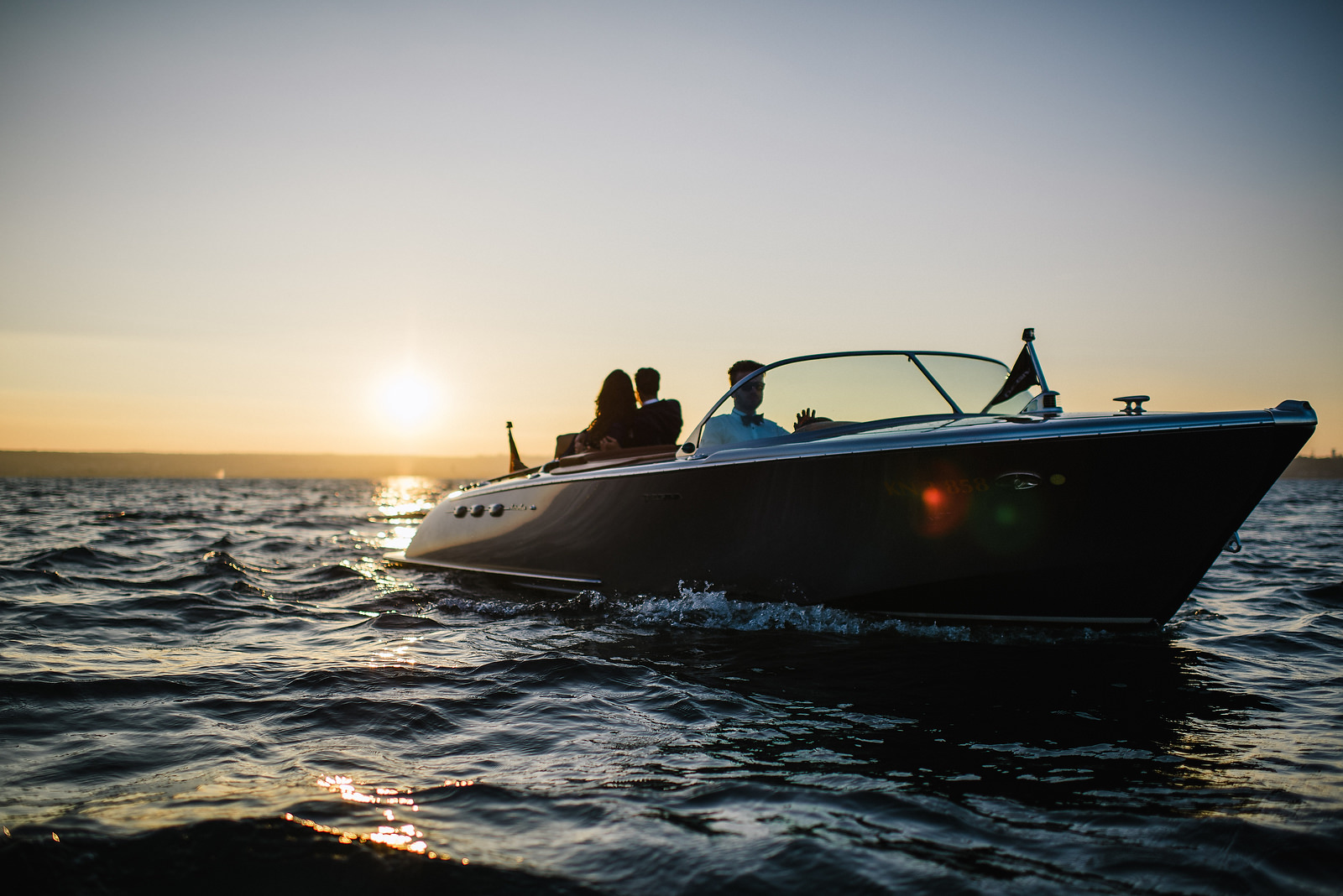 Fotograf Konstanz - Classic Boat Pegiva Shooting Bodensee Hochzeit Erlebnis EFP 22 - Paar-Shooting auf dem Bodensee mit einem Pegiva Motorboot - 55 -